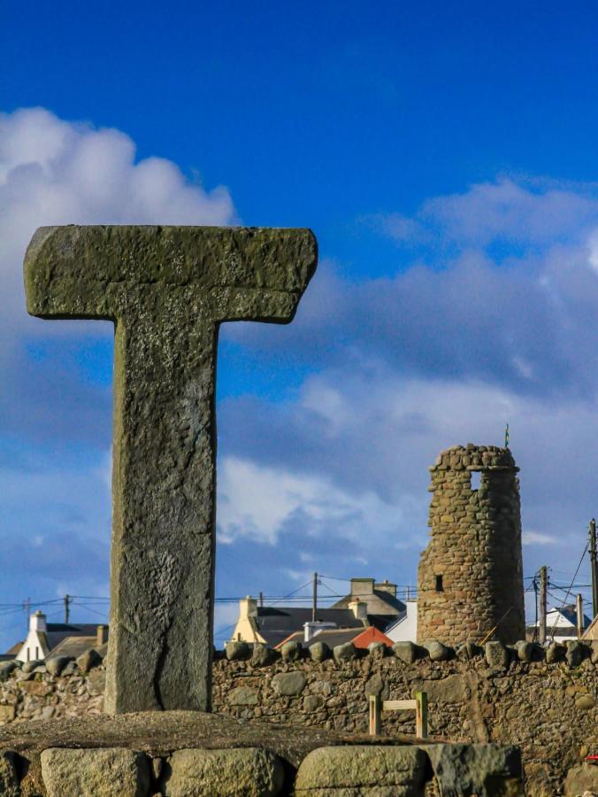 Ostan Oilean Thorai Tory Island Hotel West Town  Екстер'єр фото